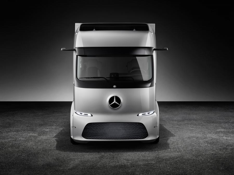  Mercedes-Benz Urban eTruck 2016 года  (фото 29 из 33)